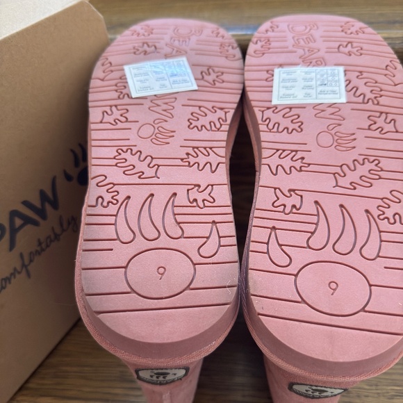 BearPaw Brynlee Dusty Rose Pink Suede Boots 9 NWT - Picture 6 of 7